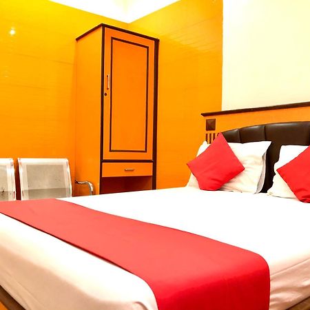 Hotel Volga 2 Mumbai Dış mekan fotoğraf